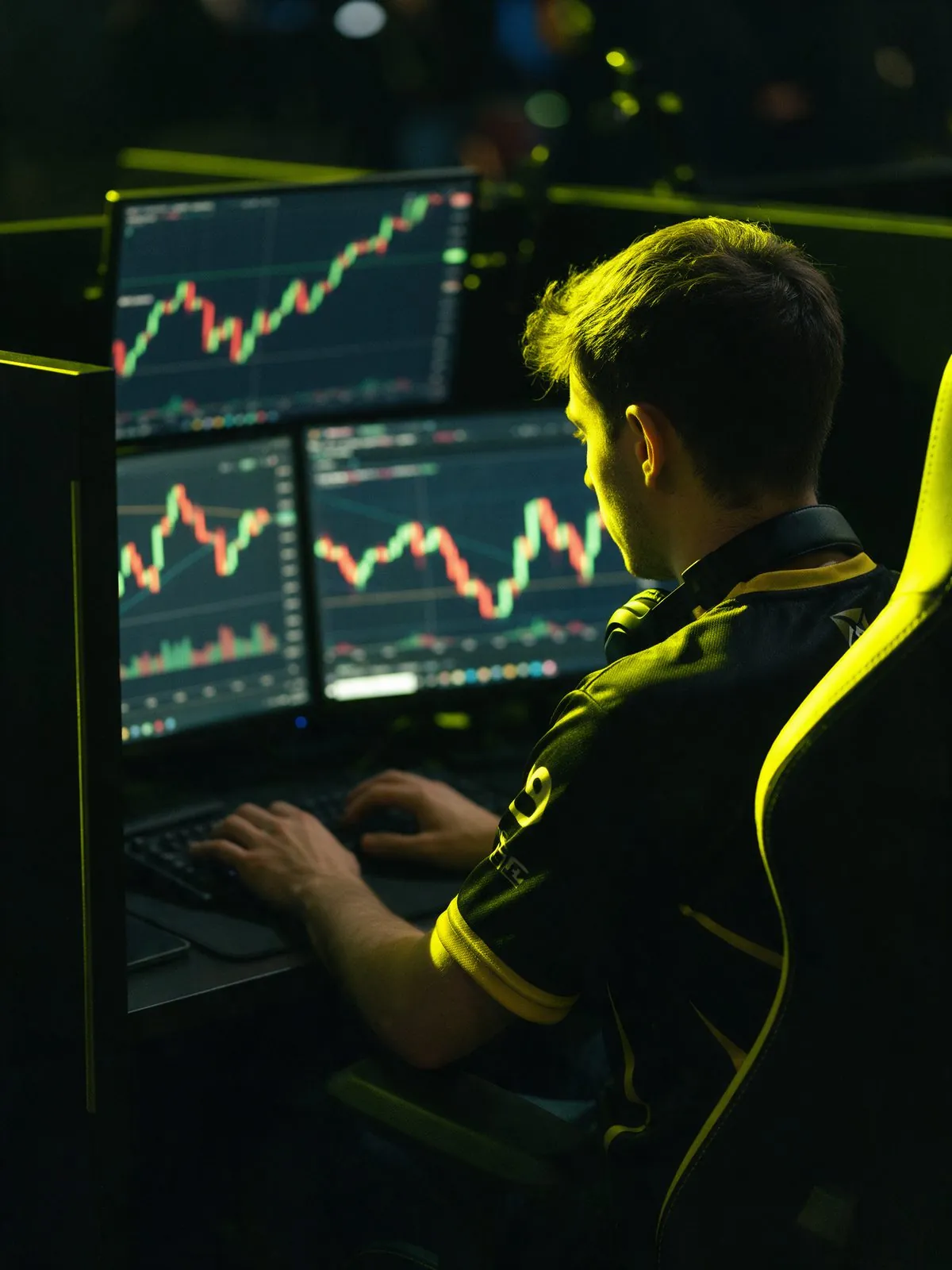 A competitor at their trading terminal